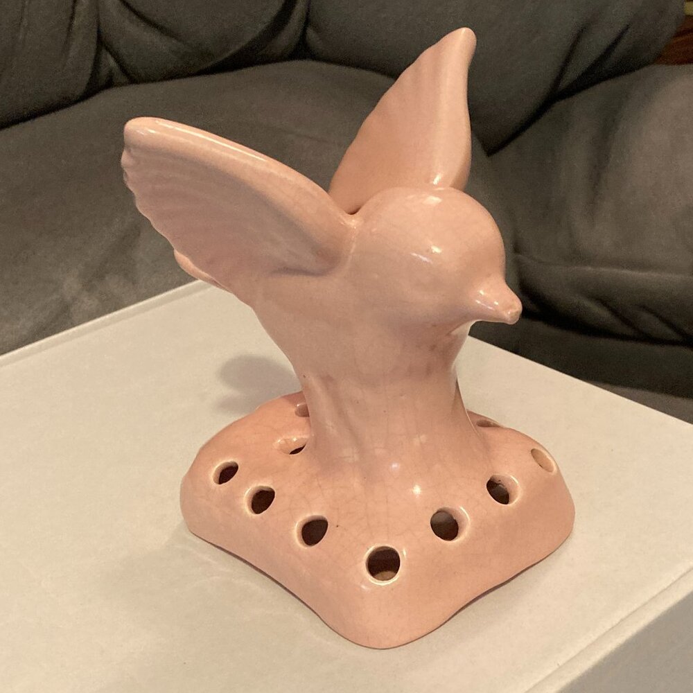 VTG 1950's Camark Pink Bird Ceramic Flower Frog Arranger-17 Holes-5.5" H-VGUC
